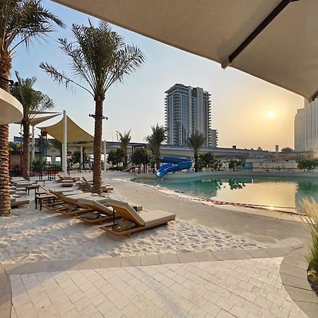 Creek Beachfront Heaven: 1Br Luxe Harbor Flat Apartment Dubai Exterior photo